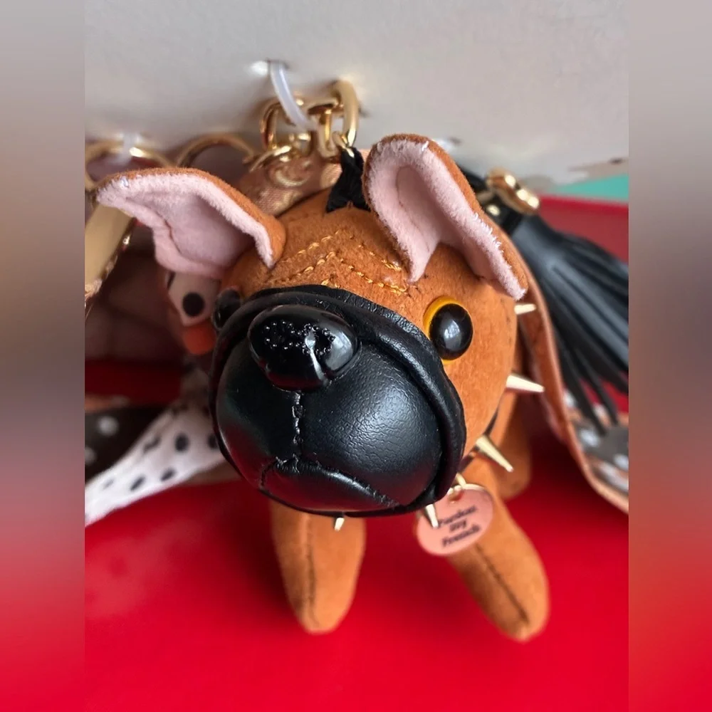Piper K Brown Dog Key & Card Holder